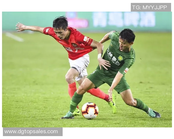 2012年广州恒大与巴塞罗那巅峰对决回顾:中西足球的精彩碰撞与启示 2012年广州恒大与巴塞罗那巅峰对决回顾:中西足球的精彩碰撞与启示