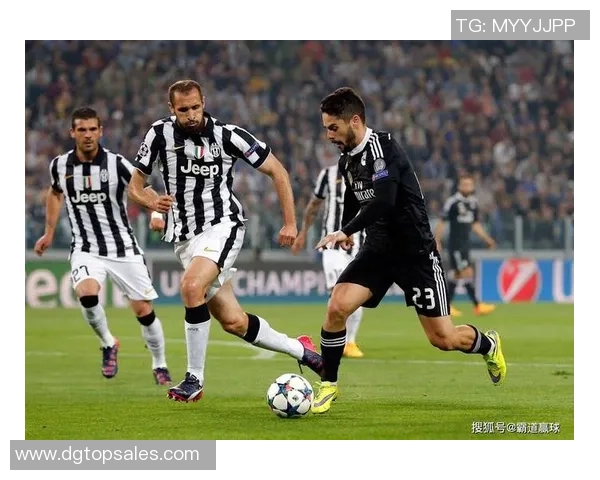 皇马与尤文图斯精彩对决录像回顾球迷必看比赛瞬间分析 皇马与尤文图斯精彩对决录像回顾球迷必看比赛瞬间分析